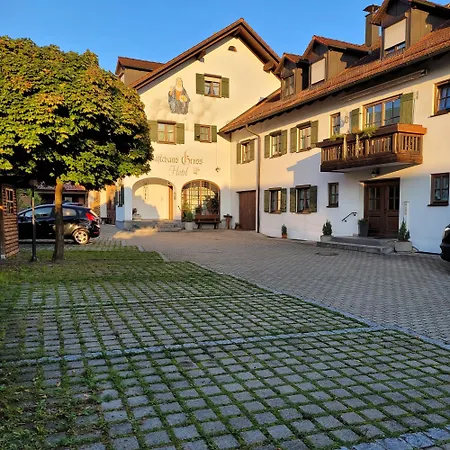 Gaestehaus Gross אשהיים